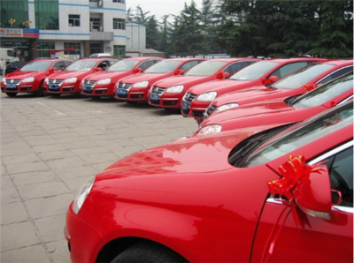 結(jié)婚車隊(duì)加入與租賃指南 一站式解決婚慶用車疑問(wèn)